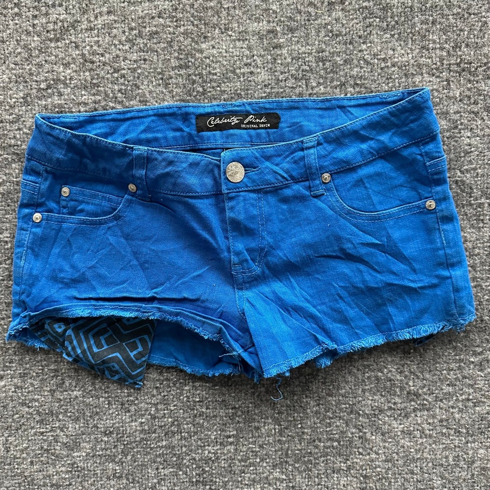 Celebrity Pink Denim Shorts Womens Size 7 Blue Raw Hem Stretch Casual Summer